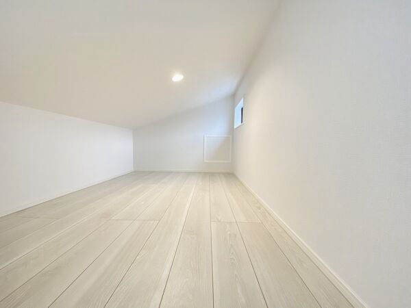 Modern 2SLDK house near Sashiogi Station, Saitama - Thumbnail 4