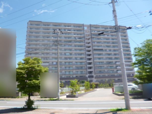 Gran Fausset Iwaki Riverside 3LDK Apartment for Sale - Thumbnail 2