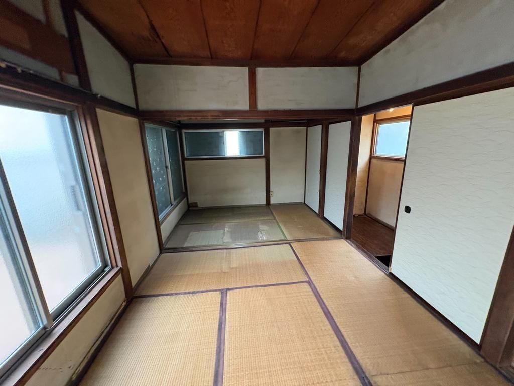 3DK House for Sale in Heiwadai, Nerima Ward, Tokyo - Thumbnail 2