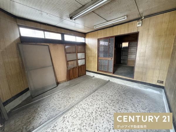 3DK Terrace House in Daito City, Osaka - Thumbnail 3