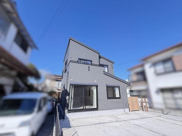 4LDK Renovated House for Sale in Yokosuka, Kanagawa - Thumbnail 3