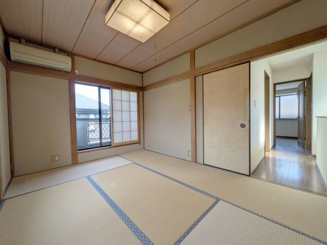 3LDK Detached House on Corner Lot in Nerima, Tokyo - Thumbnail 2