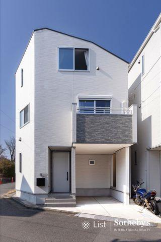 Bright 3LDK Corner House Near Totsuka Station, Yokohama — Image 1, Totsuka, Kanagawa