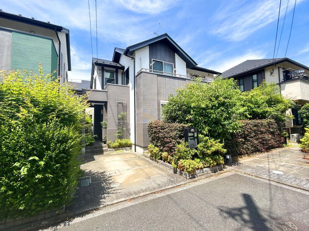 Renovated 4LDK House in Koganei, Tokyo | Hosoda Komuten - Thumbnail 2