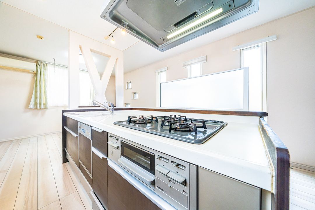 1SLDK House for Sale in Sumida, Tokyo with Roof Balcony - Thumbnail 2