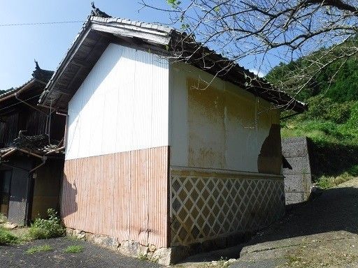 9DK Wooden House for Sale in Seiyo City, Ehime - Thumbnail 2