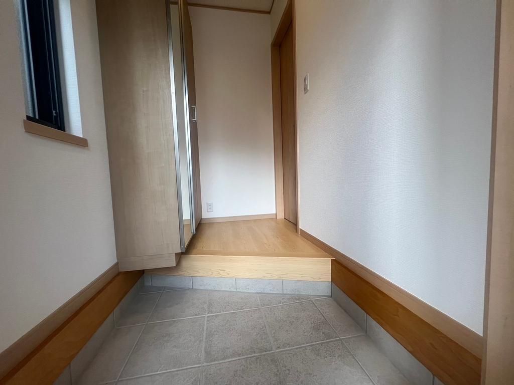 Renovated 3LDK House in Chigasaki, Kanagawa - 86.1m² - Thumbnail 4
