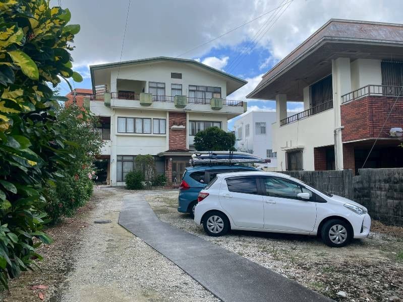 227 Tsubo Land for Sale in Naha, Okinawa with Development Potential - Thumbnail 2