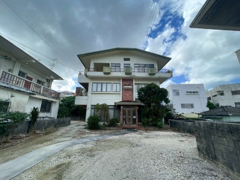 227 Tsubo Land for Sale in Naha, Okinawa with Development Potential - Thumbnail 3