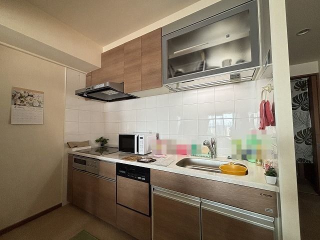 2LDK Apartment for Sale in Nara City, Near Shin-Omiya Station - Thumbnail 4