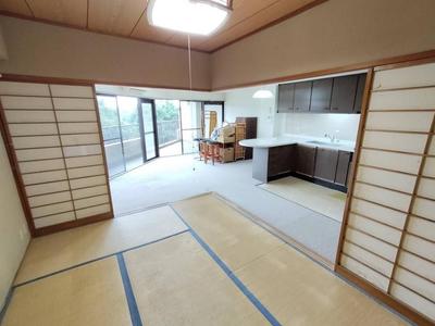 Excel Villa Izu Akazawa 2LDK Apartment for Sale in Ito — Image 4, Ito, Shizuoka