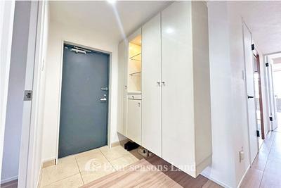 3LDK Apartment in Chigasaki | Renovated 2002 Build — Image 3, Chigasaki, Kanagawa