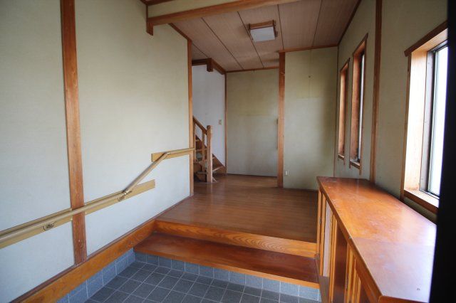 4LDK House in Okagaki Town with 496sqm Land Near Ebizutsu Station - Thumbnail 2