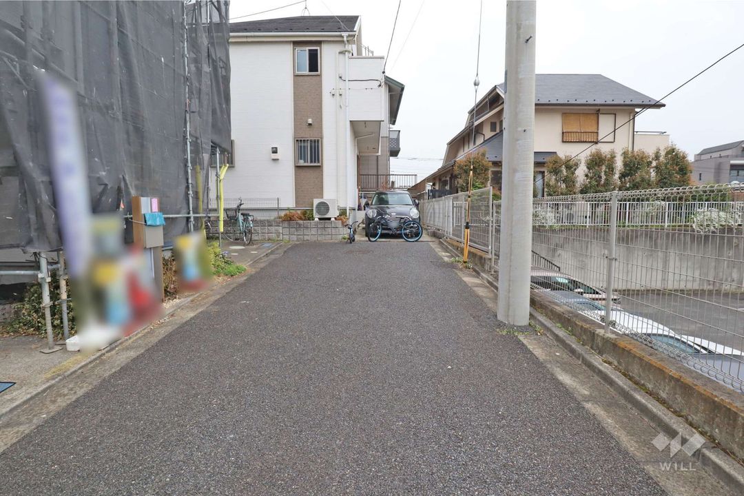 4LDK House for Sale in Minamimagome, Ota-ku, Tokyo - Thumbnail 2