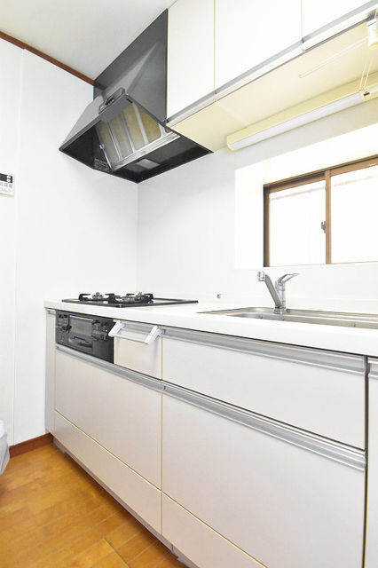 3LDK House in Mitaka with Northwest Corner Position - Thumbnail 2