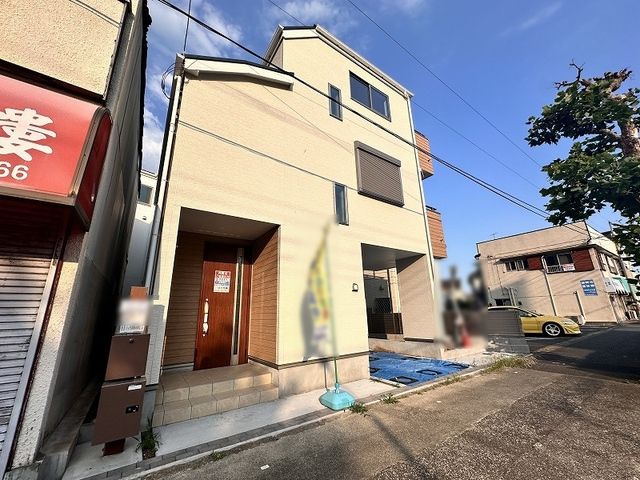 New 4LDK House with Large Pantry in Higashiyamato, Tokyo - Thumbnail 3