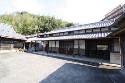 Marugame City Tokimachi Higashi Detached House | Marugame City, JR Yosan Line Marugame Station 3.4km away Used Detached House (Property Number: 3220241-0000146) — Image 2, Marugame, Kagawa