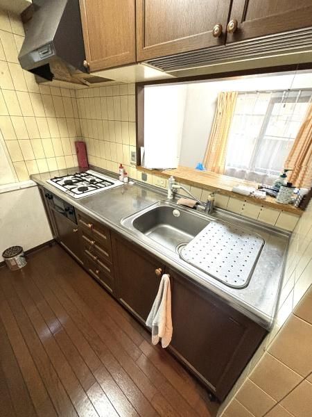 Cosmo Tsurumi 3LDK Apartment for Sale in Osaka - Thumbnail 3