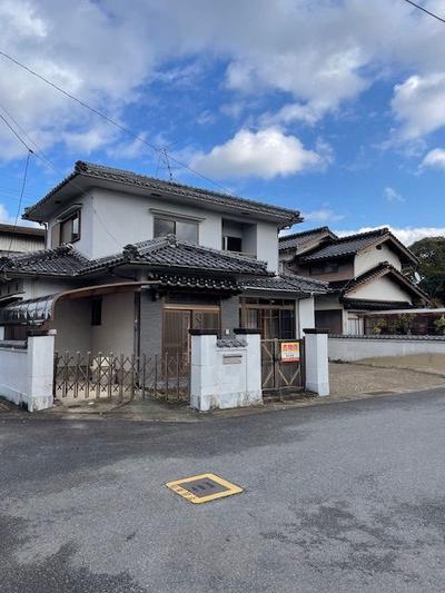Kurayoshi City Nakae Used House | Kurayoshi City, JR Sanin Main Line Kurayoshi Station 15 minutes by bus, get off at Nakae bus stop, 35 minutes walk, used detached house (Property number: 0130195-0000090) — Image 1, Kurayoshi, Tottori