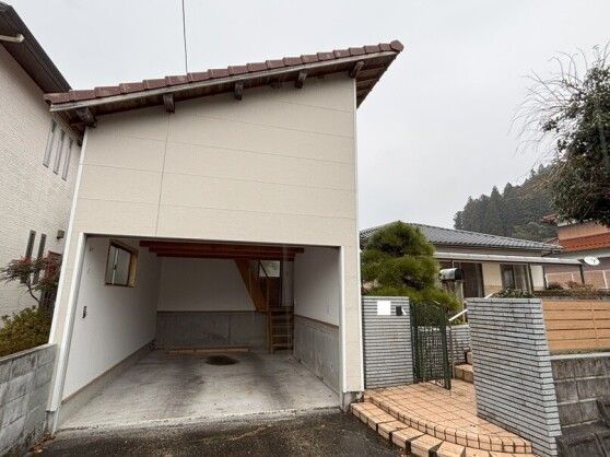5LDK House for Sale with Large Garden in Shunan, Yamaguchi - Thumbnail 3