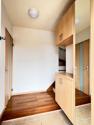 5LDK Modern House for Sale in Nakama City, Fukuoka - Thumbnail 3