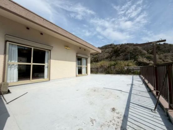 6DK Steel House for Sale in Oita City, 800,000 Yen - Thumbnail 2
