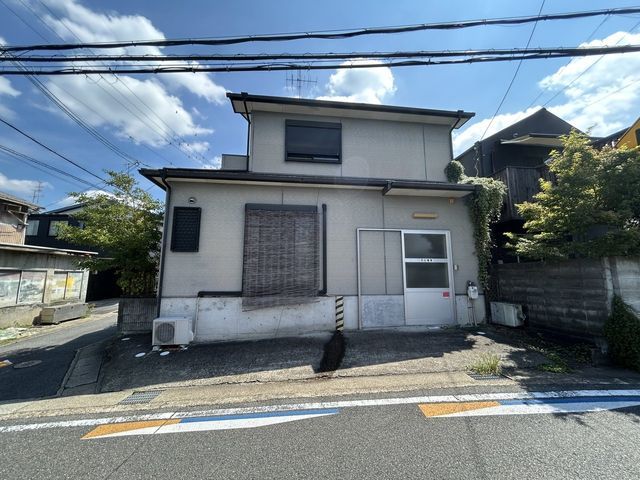 Land for Sale in Uji, Kyoto with No Building Conditions - Thumbnail 3
