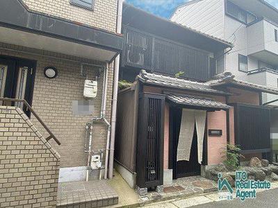 Traditional Kyoto Machiya House in Higashiyama District — Image 1, Sakyo, Kyoto