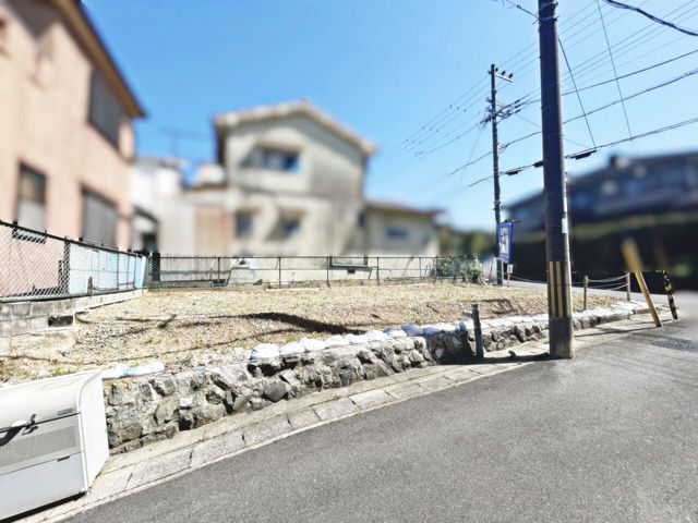 Vacant Corner Land Plot for Sale in Uji, Kyoto - Image 1