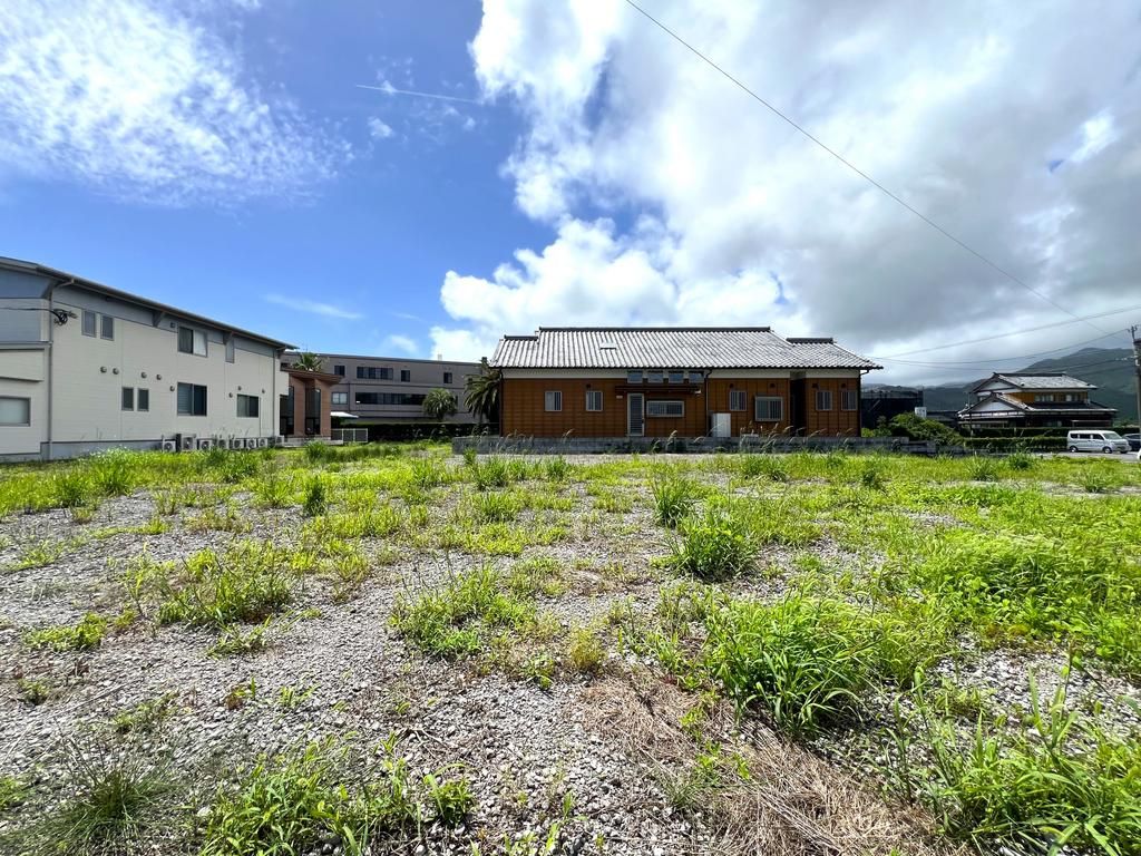 Large 1053 sqm Corner Land Plot for Sale in Miyazaki City - Thumbnail 3