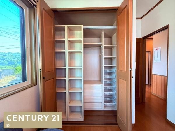 Single-Story House for Sale in Kinokawa City, Wakayama - Thumbnail 3