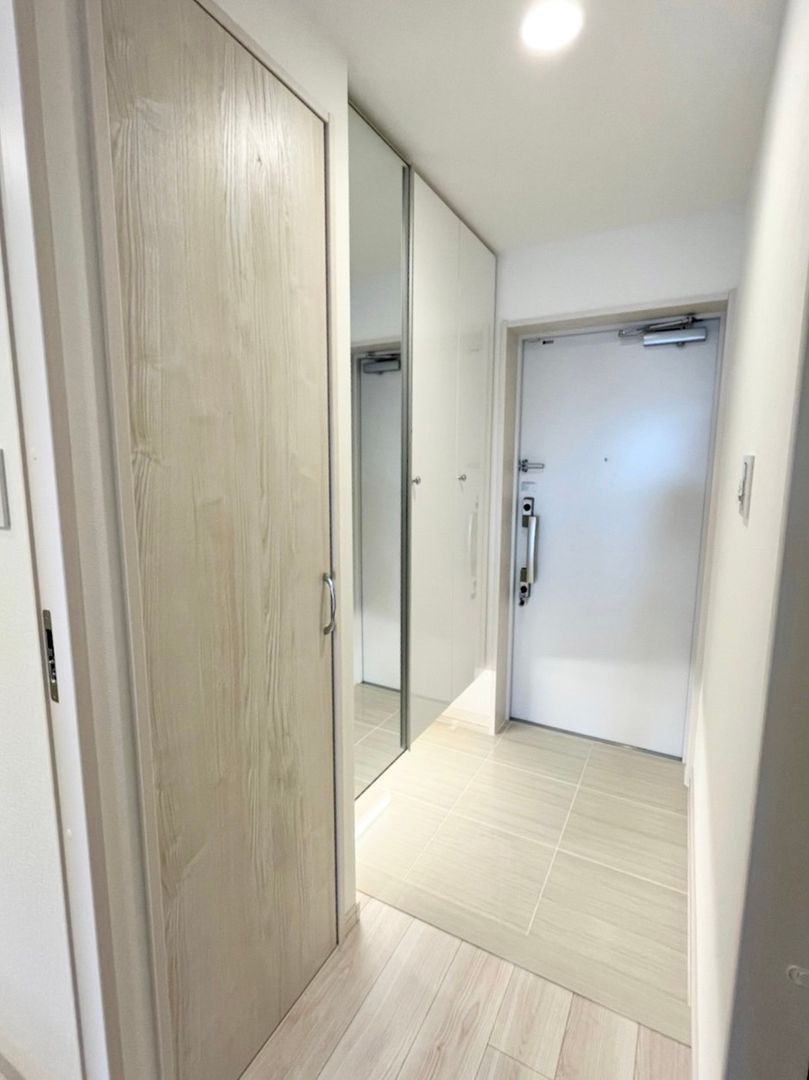 High-Floor 2SLDK Rental Apartment near Fukuyama Station - Thumbnail 4