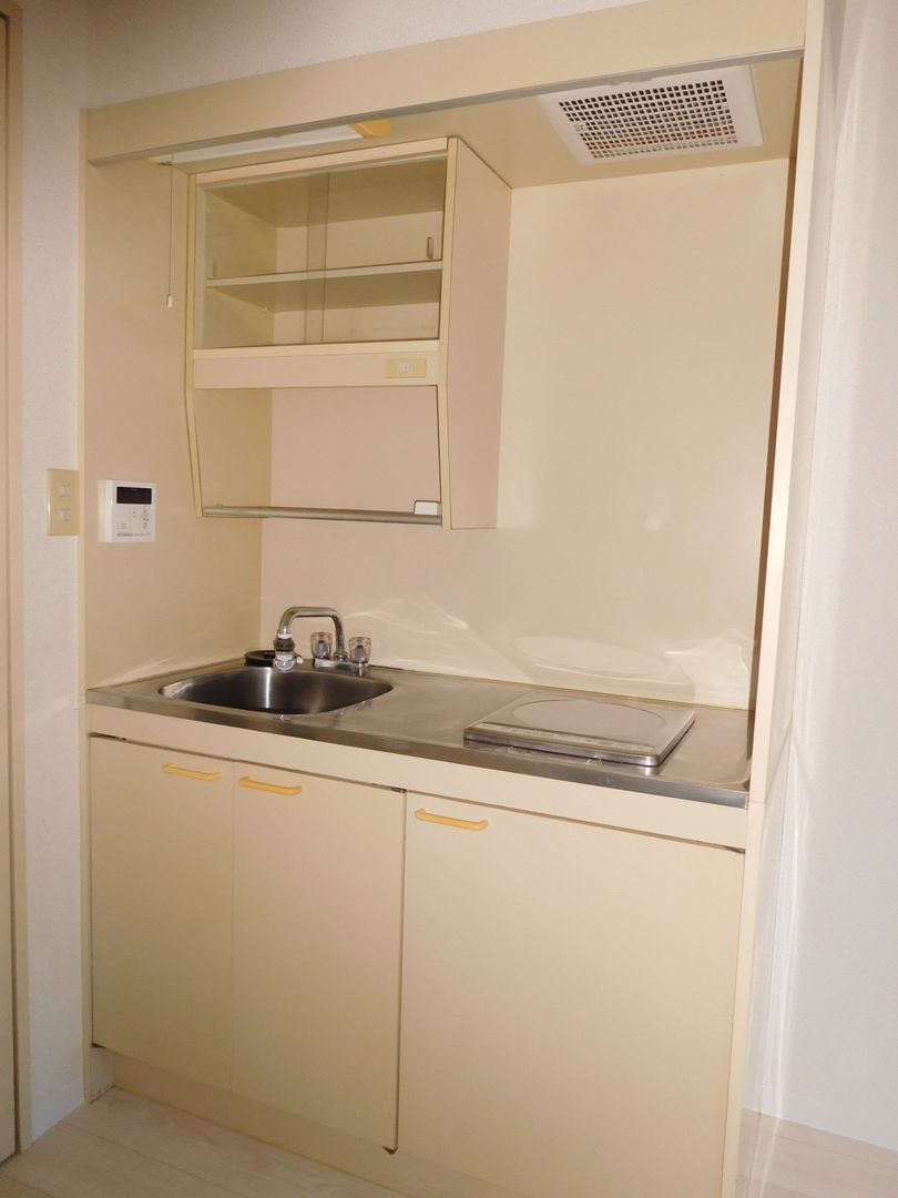 Lions Mansion Aobadori Second Studio Apartment for Sale in Sendai - Thumbnail 4