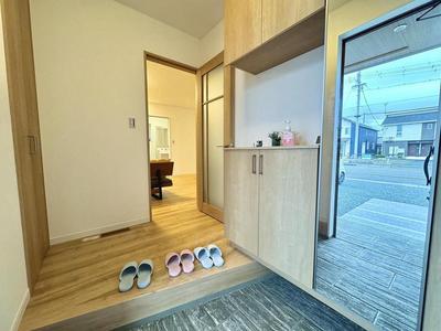 14 minute bus ride from Yaizu Station on the JR Tokaido Main Line, get off at Koseiji-mae bus stop, 3 minute walk (Yaizu City) Used detached house (Property number: 3332044-0000186) — Image 2, Yaizu, Shizuoka