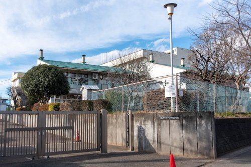 Modern 3LDK House Near Grandberry Park Station - Thumbnail 3