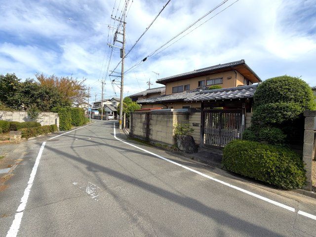 6DK Spacious House for Sale in Maebashi, Gunma with Renovation Pack - Thumbnail 2