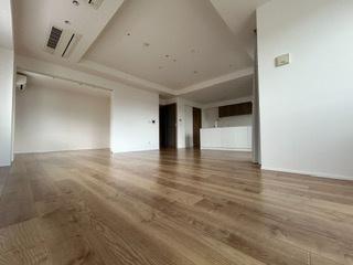 Renovated 4LDK Apartment in Laurel Court Sanjo Horikawa, Kyoto — Image 22, Nakagyo, Kyoto