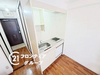 Affordable Studio Near Mondo-Yakujin Station, Nishinomiya — Interior, Nishinomiya, Hyogo