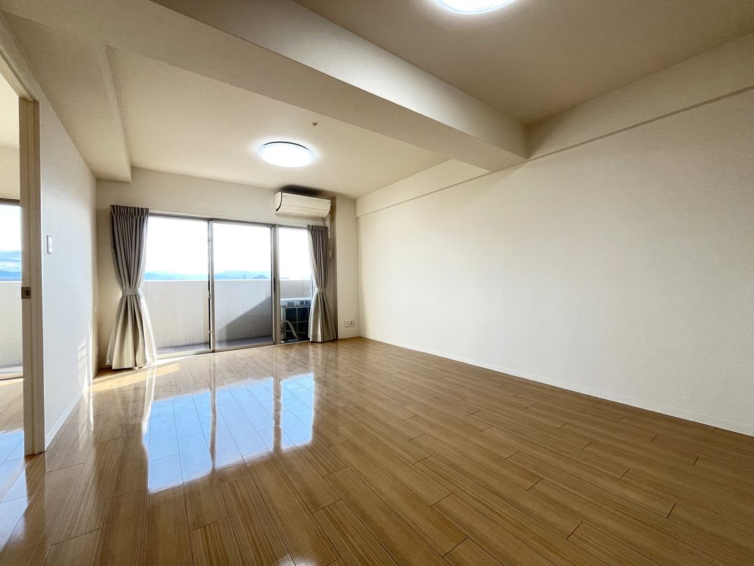 Alpha Smart Yashima Hyakkoku 10F 3LDK Apartment for Sale in Takamatsu - Thumbnail 4