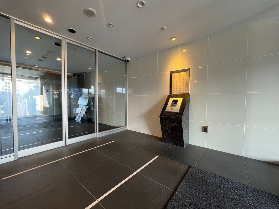 Alpha Smart Yashima Hyakkoku 10F 3LDK Apartment for Sale in Takamatsu - Thumbnail 2