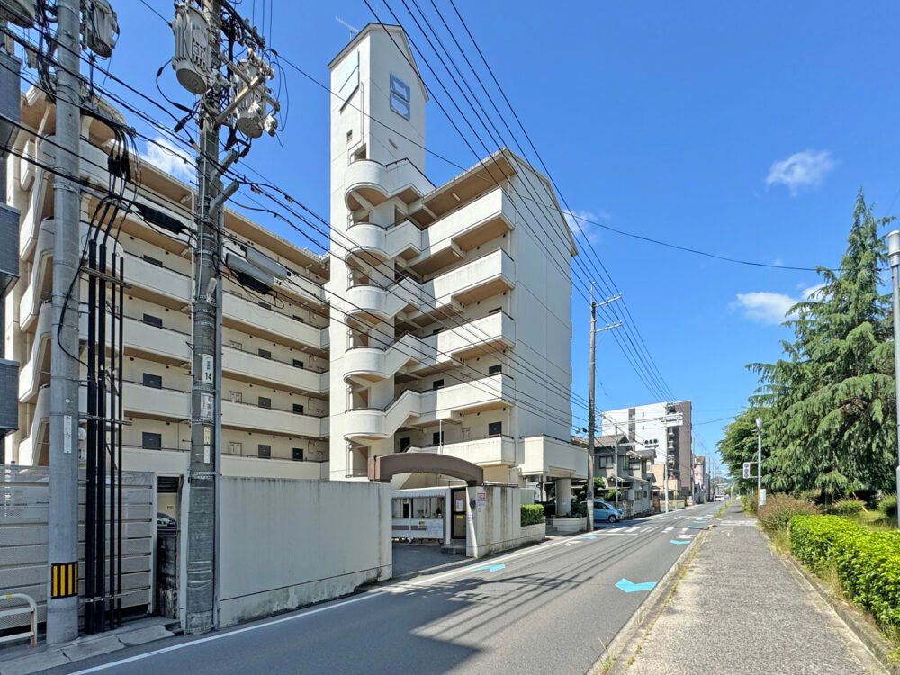1K Apartment for Rent Near Fukuyama Station, Hiroshima - Thumbnail 4