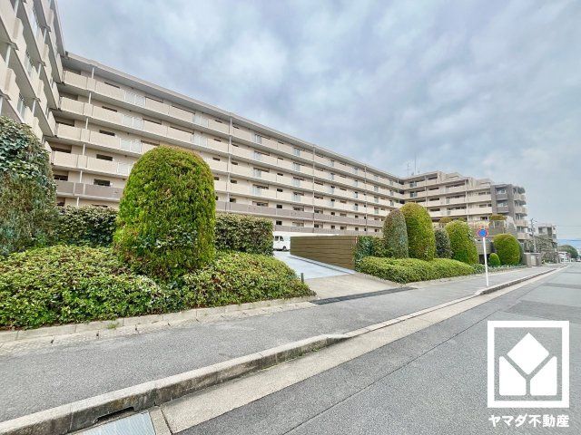 2LDK Apartment for Sale in Uji, Kyoto - 75.36m² - Thumbnail 2