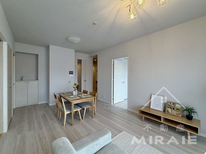 Renovated 4LDK Apartment in Miyazaki City with River View - Thumbnail 4