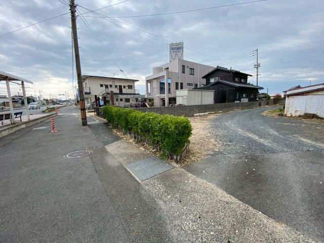 710 sqm Land Plot with Old House in Ube, Yamaguchi for Sale - Thumbnail 2