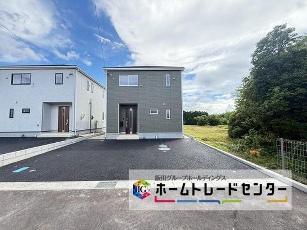 New 4LDK+S House in Nakatsugawa Cradle Garden | ZEH Standard - Thumbnail 3