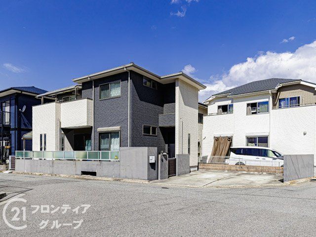 Modern 3SLDK House in Akashi Minamioji with Parking - Image 1