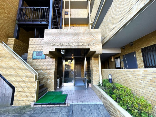 Refurbished 2SLDK Apartment Near Funabashi Station - Thumbnail 4