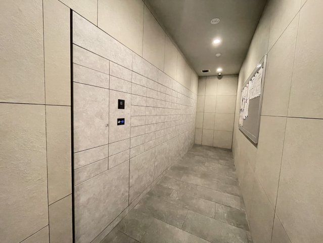 2LDK near Midoribashi Station with Osaka Castle views - Thumbnail 4