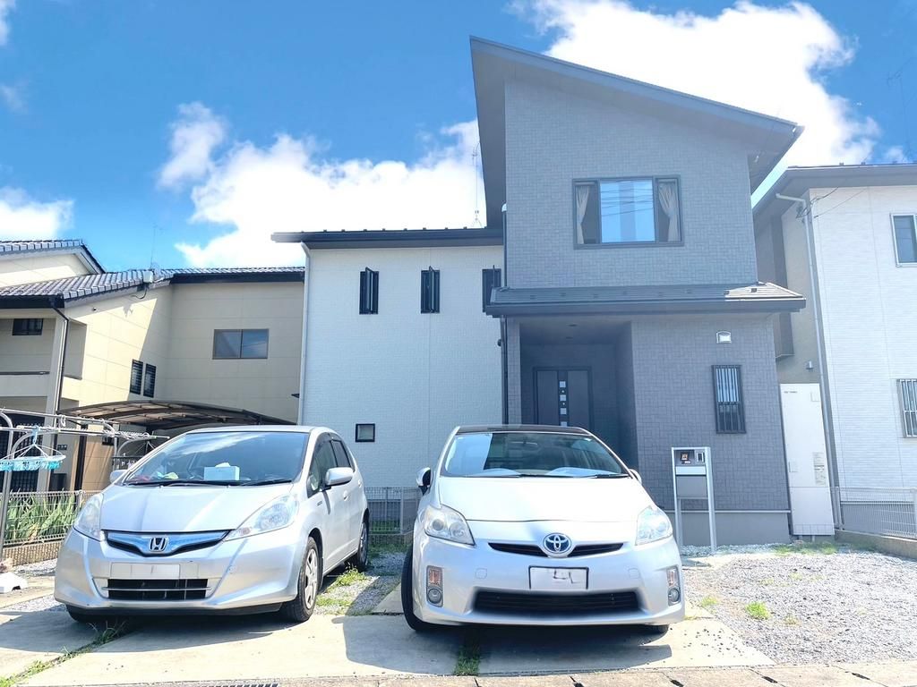 4SLDK House in Utsunomiya with South-Facing Balcony - Thumbnail 3