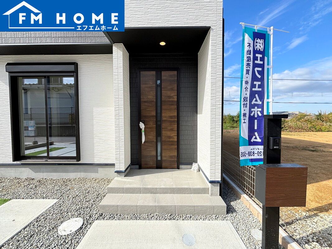 New 4LDK Detached House for Sale in Tenri, Nara - GRAFARE - Thumbnail 2